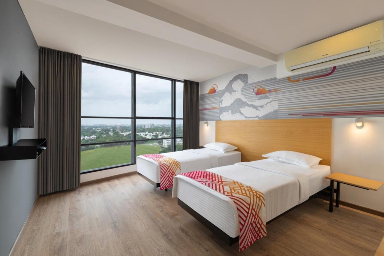 Ginger Ahmedabad Rto Circle Hotell Exteriör bild