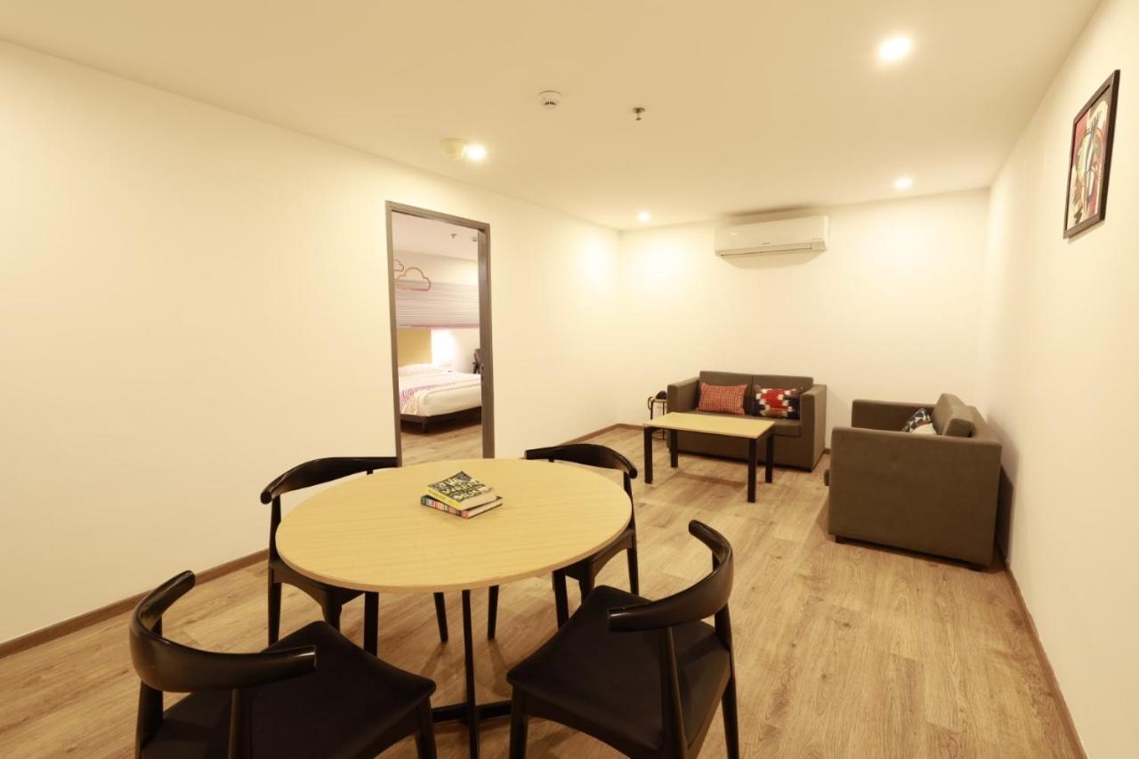 Ginger Ahmedabad Rto Circle Hotell Exteriör bild